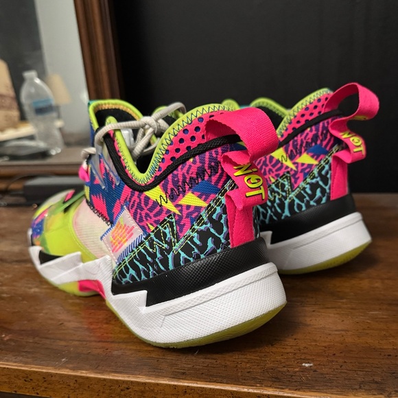 Sold
Jordan Why Not 0.3
Russel Westbrook LA Born
NBA AllStar Collection
Size 14 - Picture 3 of 6